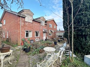 Rear- click for photo gallery